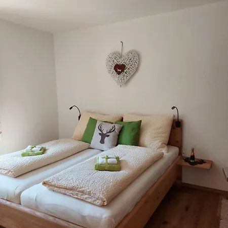 Familienbauernhof Bairau Grubhoerndl Scheffsnoth